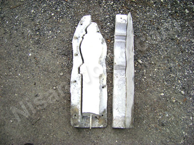 Batu Nisan serta acuanya